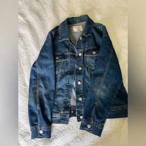 Old Navy Jean Jacket Size Medium